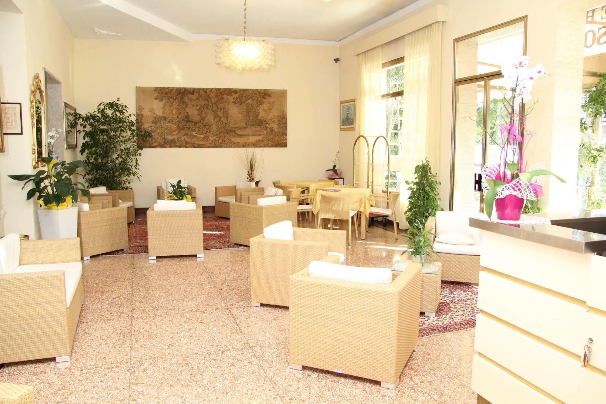 Hotel B&B Risorta Abano Terme Exterior photo